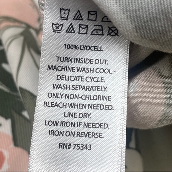 C&C California Floral Drawstring Pants Cuffed Leg Pockets Boho S - Picture 10 of 10